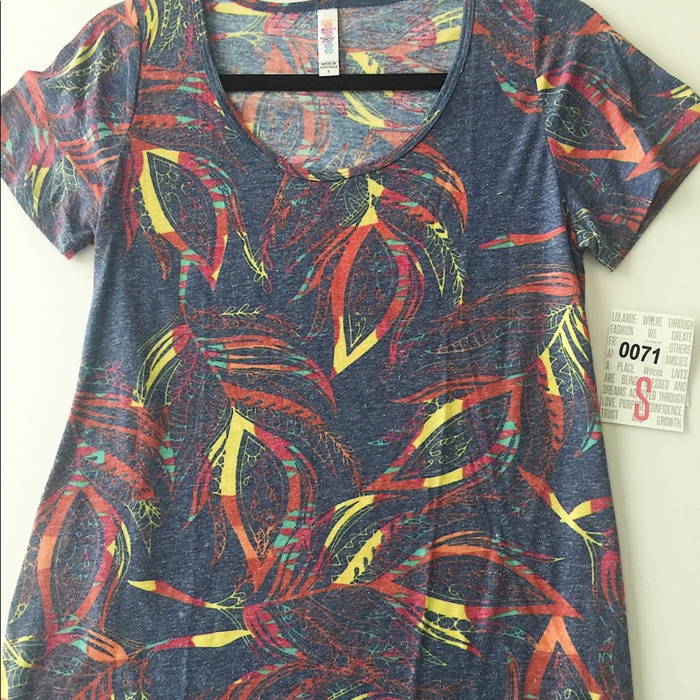 Lularoe Classic T